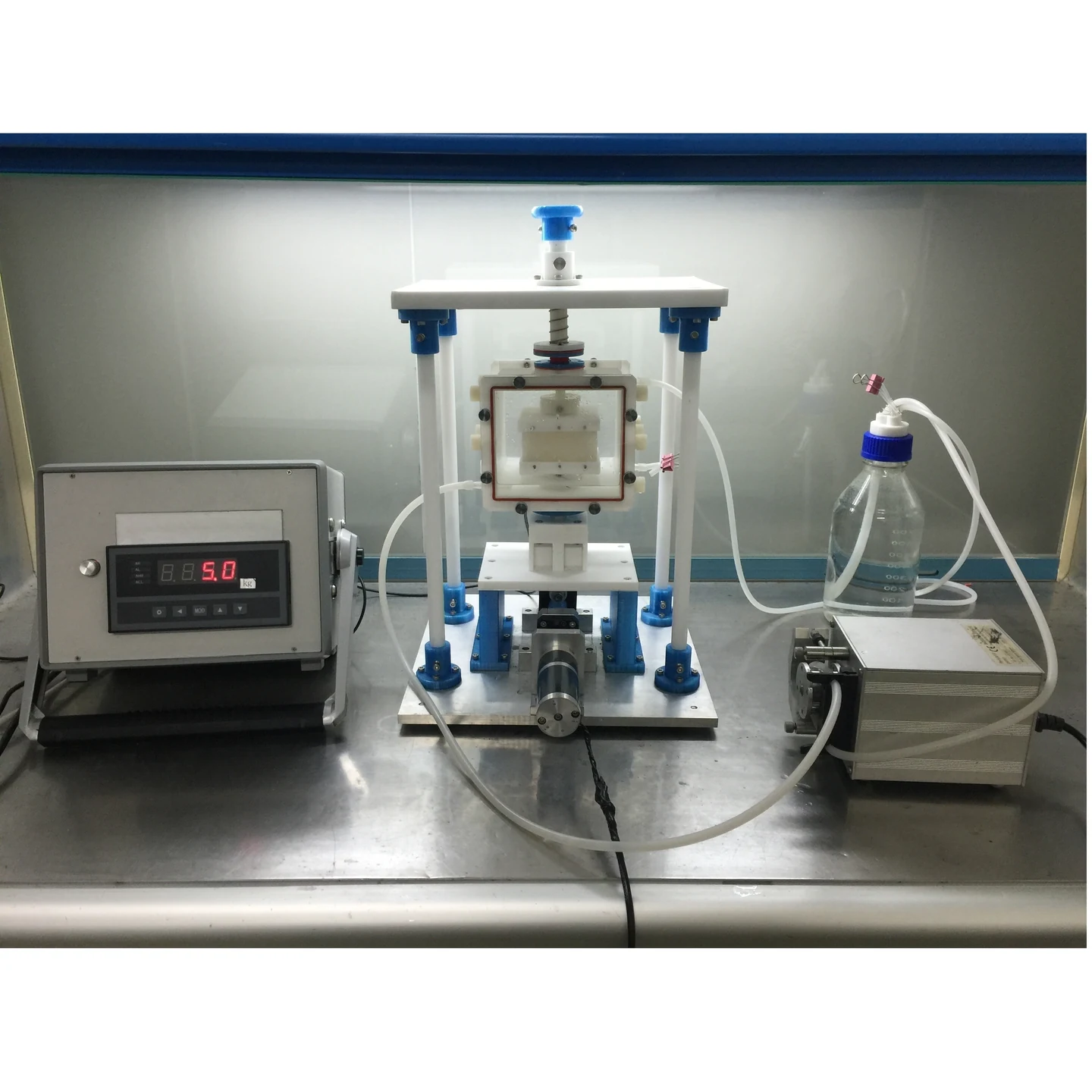 Biorreactor para ingeniería de tejido cartilaginoso